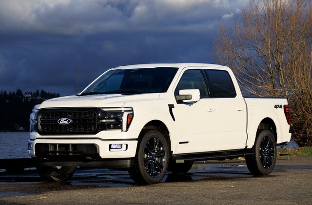 خودروی فورد F-150 XLT مدل 2025 چه مشخصاتی دارد؟