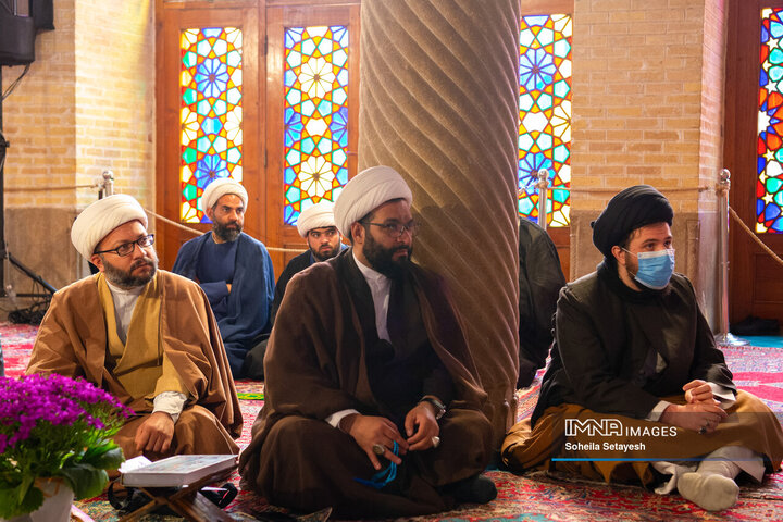 مراسم جزءخوانی و تفسیر قرآن کریم در مسجد نصیرالملک شیراز
