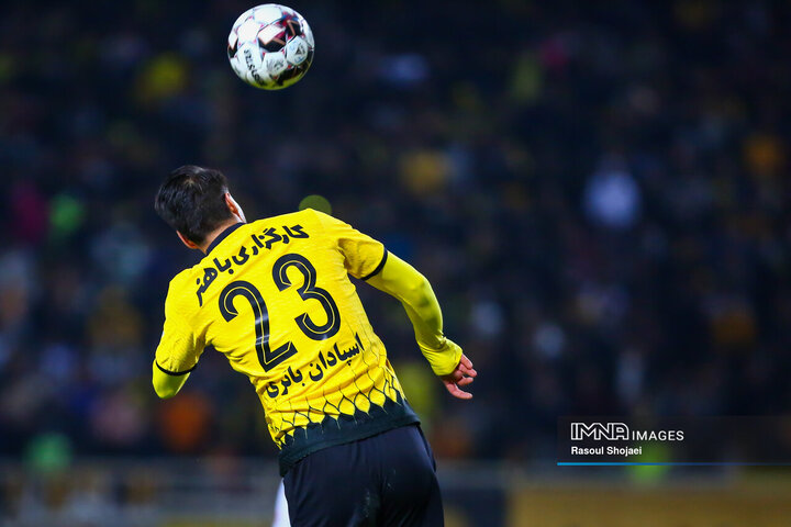 سه تیم، یک جام، و هزاران هیجان تا قهرمانی سه تیم، یک جام، و هزاران هیجان تا قهرمانی