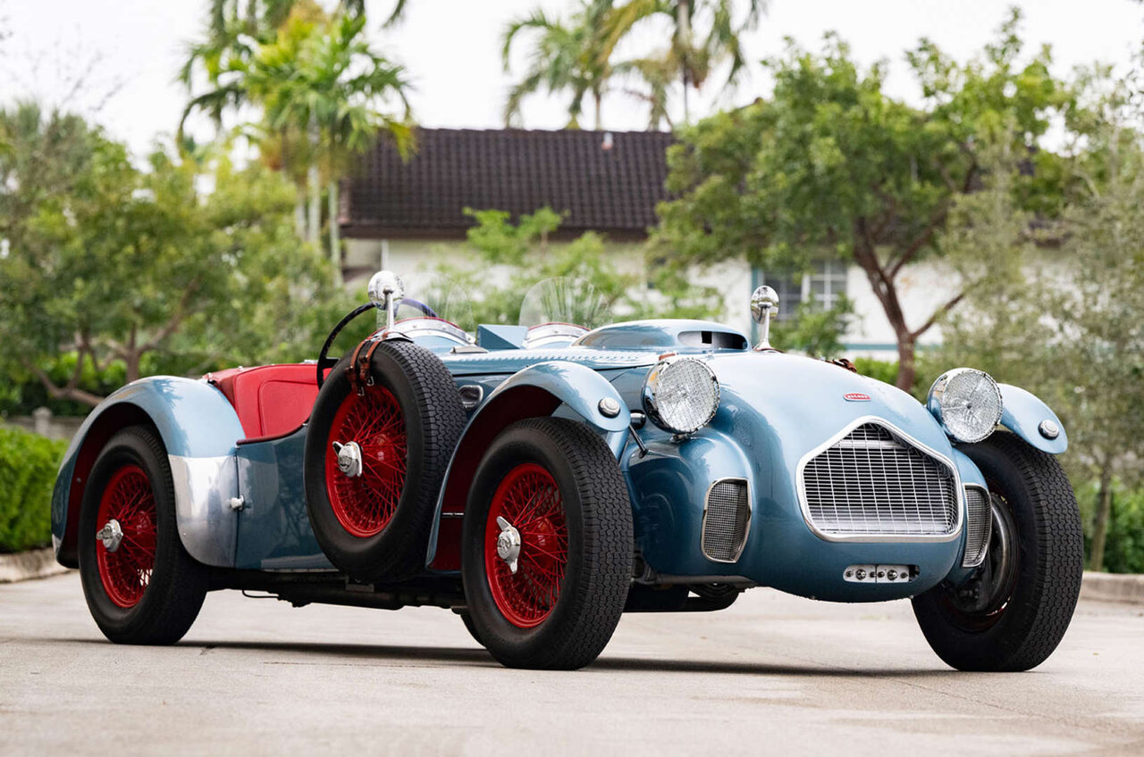 حراجی خودروهای کلاسیک ۲۰۲۵