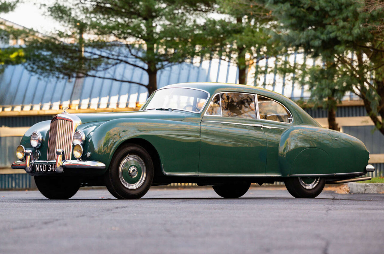 حراجی خودروهای کلاسیک ۲۰۲۵