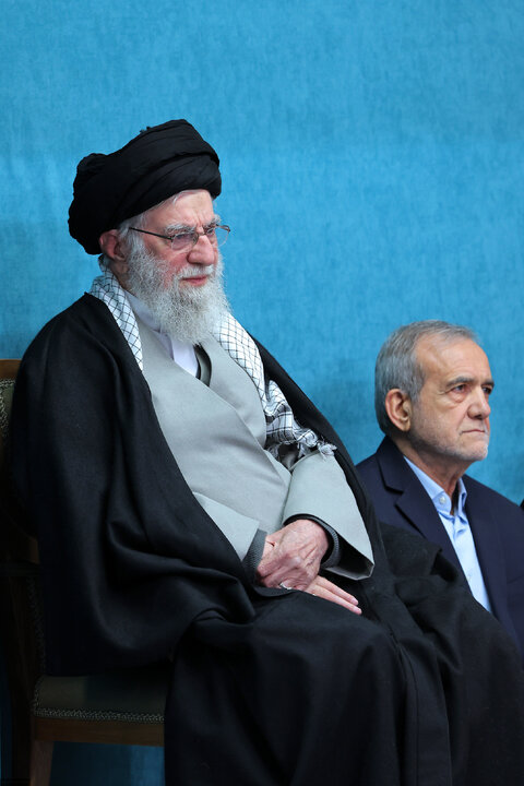 دیدار مسئولان و کارگزاران نظام با رهبر انقلاب