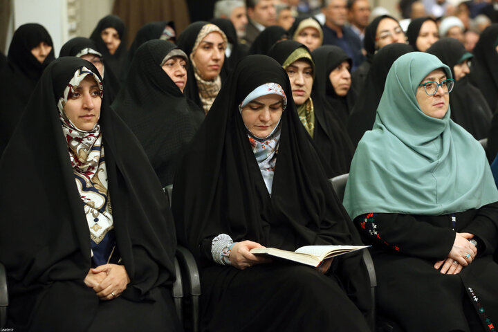 دیدار مسئولان و کارگزاران نظام با رهبر انقلاب