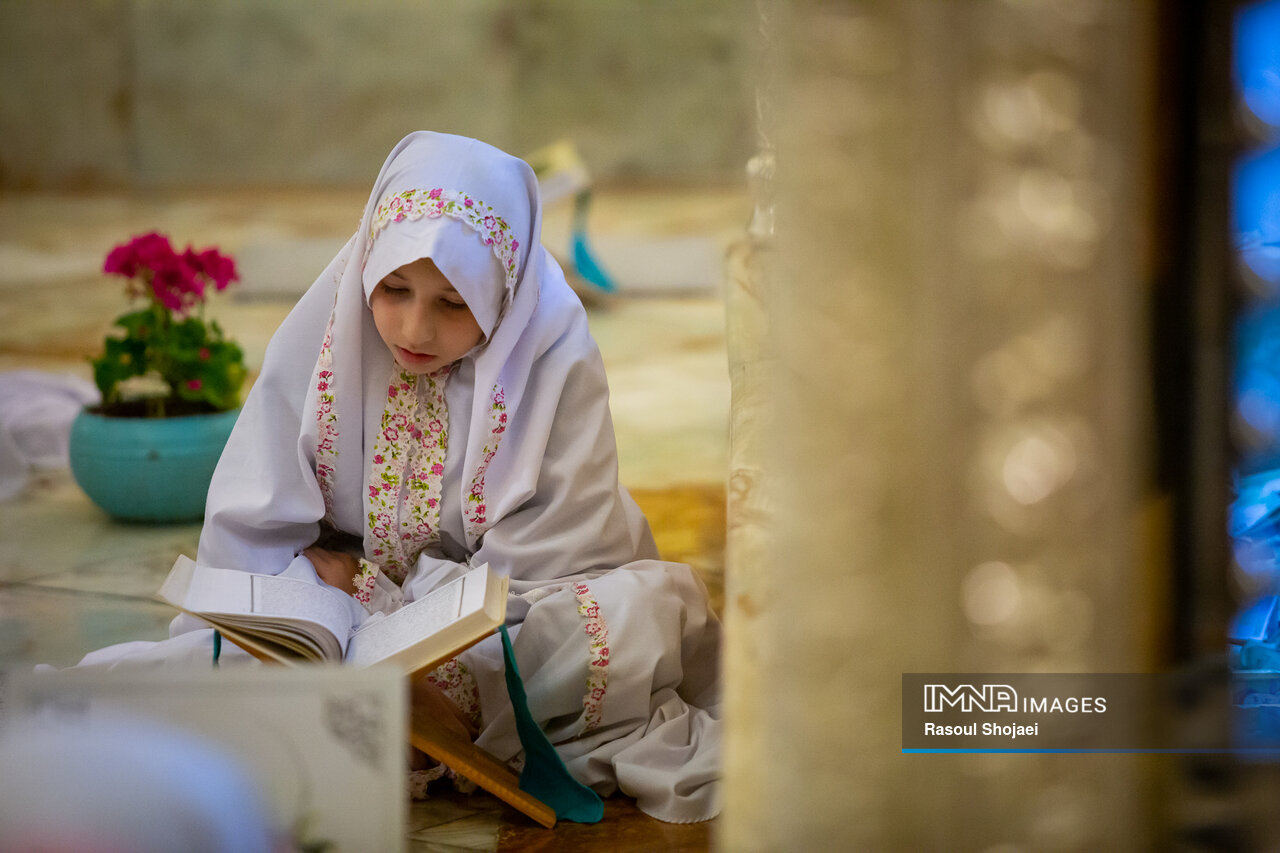 ماه رمضان فرصتی برای کاشت بذر ارزشهای دینی و معنوی در قلب فرزندان