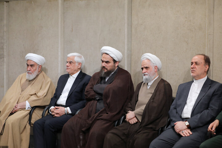 دیدار مسئولان و کارگزاران نظام با رهبر انقلاب