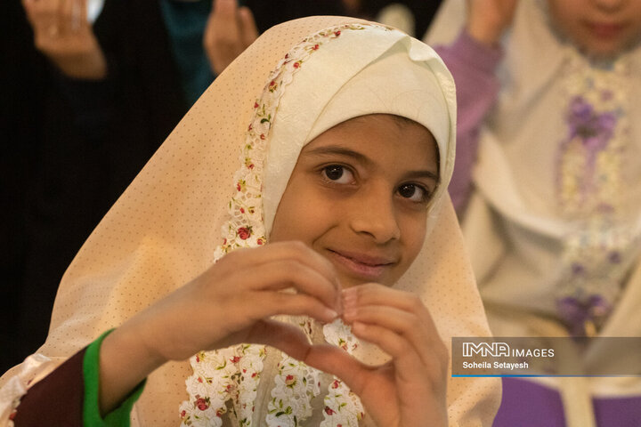 جشن روزه اولی‌ها در حرم مطهر حضرت شاهچراغ(ع)