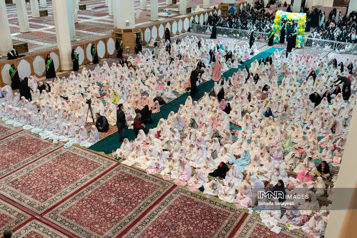 جشن روزه اولی‌ها در حرم مطهر حضرت شاهچراغ(ع)