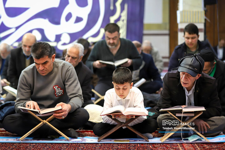 جزءخوانی قرآن کریم در همدان