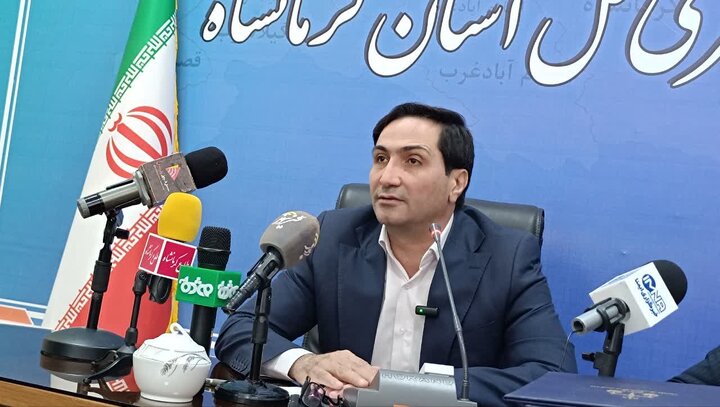 همه مدیران در راستای ارتقای اقتصاد مقاومتی و تقویت اشتغال و تولید تلاش کنند