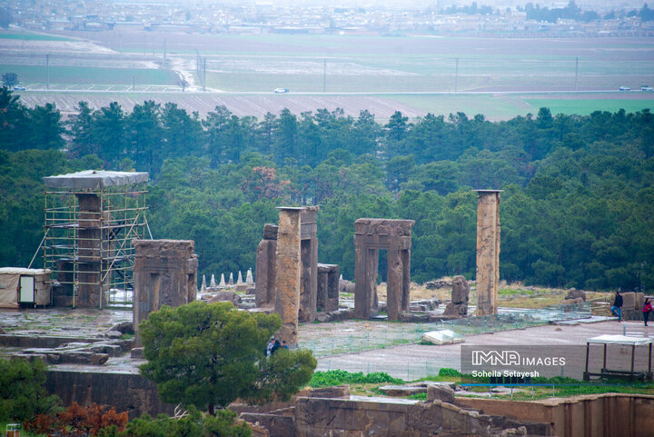 مجموعه جهانی تخت جمشید