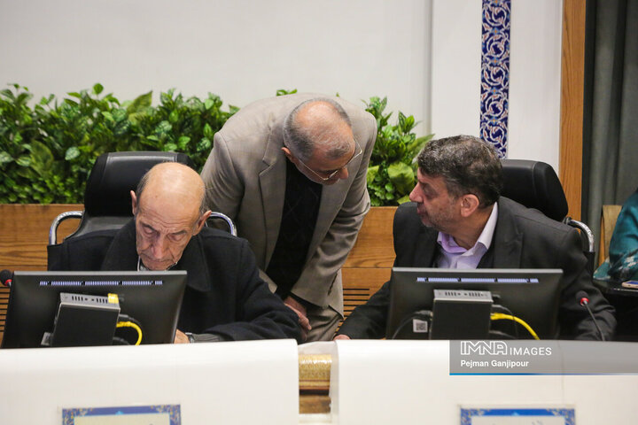 جلسه علنی شورای شهر اصفهان