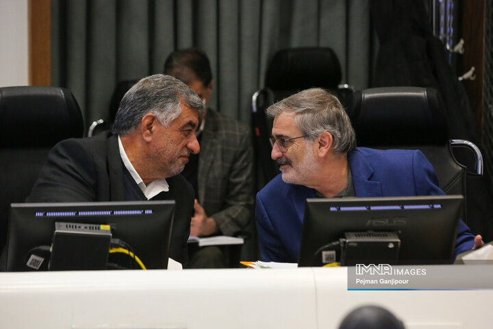 جلسه علنی شورای شهر اصفهان