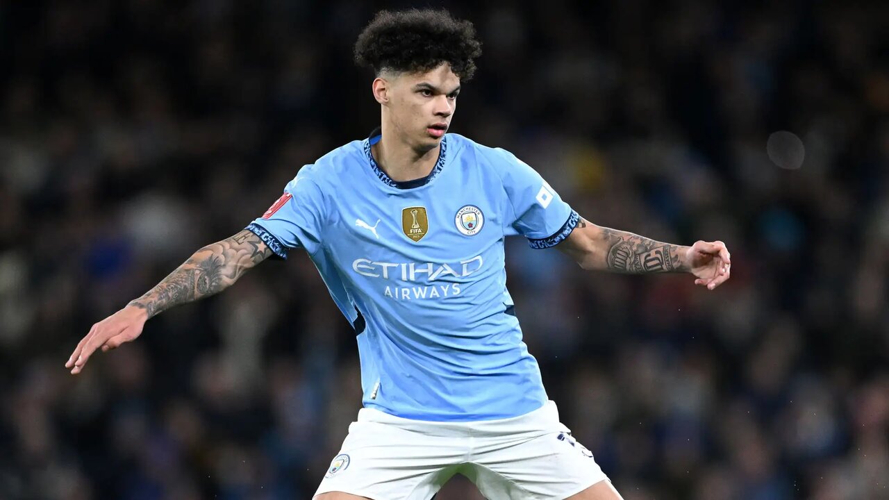 ستاره جوان گواردیولا با پیچ و مهرههای نیمکت سرگرم است!