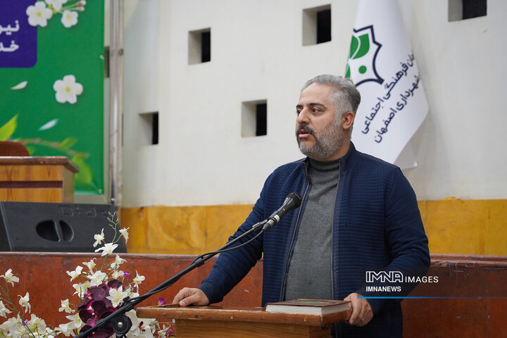 نشست آموزشی توجیهی نیروهای اطلاع رسانی ستاد اجرایی خدمات سفر شهر اصفهان