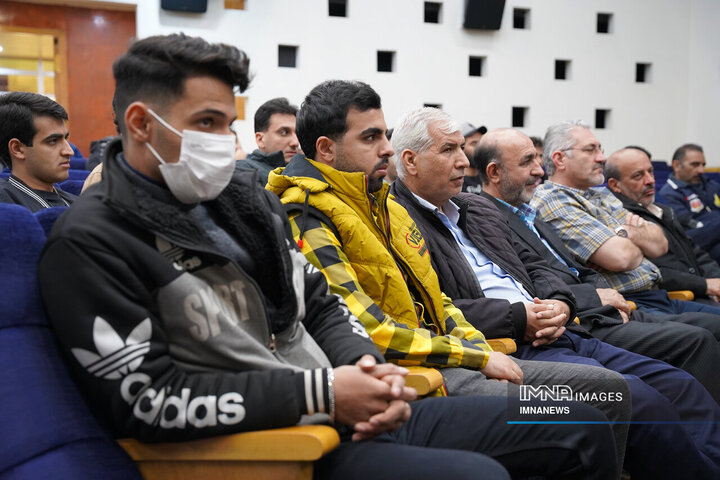 نشست آموزشی توجیهی نیروهای اطلاع رسانی ستاد اجرایی خدمات سفر شهر اصفهان