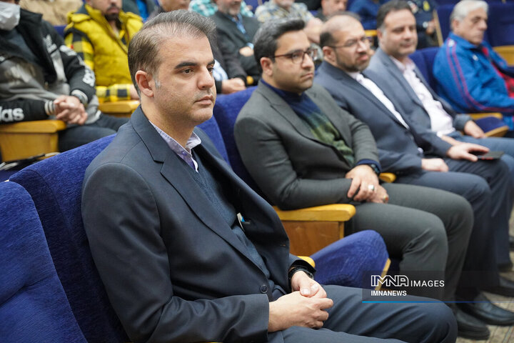 نشست آموزشی توجیهی نیروهای اطلاع رسانی ستاد اجرایی خدمات سفر شهر اصفهان