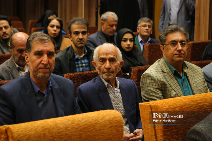 نشست خبری شهردار اصفهان