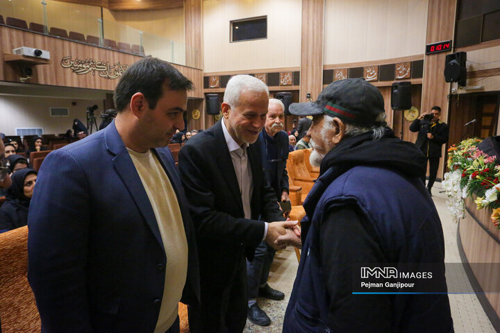 نشست خبری شهردار اصفهان