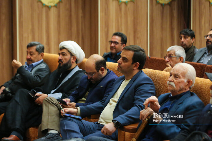 نشست خبری شهردار اصفهان