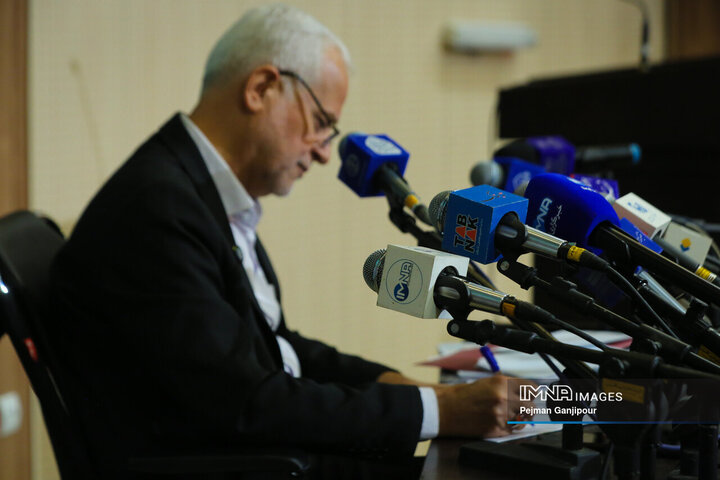 نشست خبری شهردار اصفهان