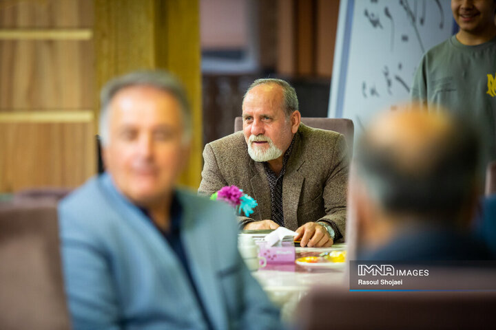 آیین تقدیر از فعالان حوزه حمل‌و‌نقل و ترافیک شهرداری اصفهان