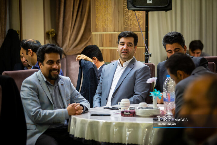 آیین تقدیر از فعالان حوزه حمل‌و‌نقل و ترافیک شهرداری اصفهان