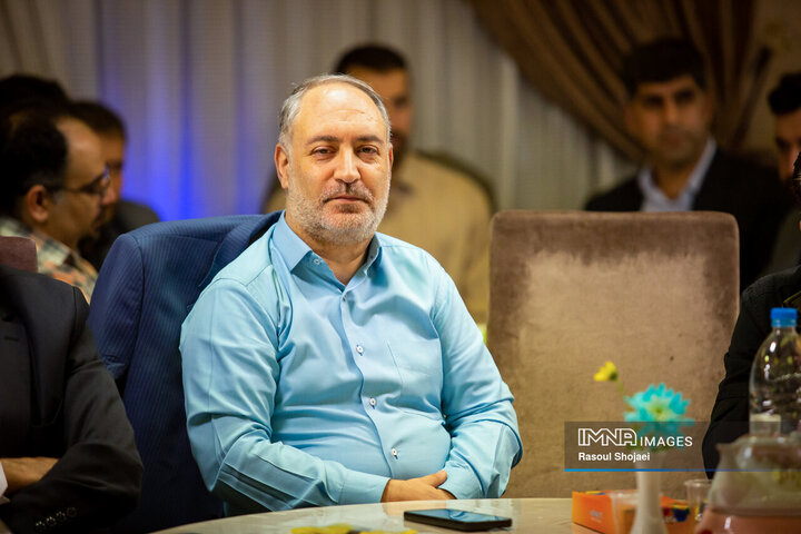 آیین تقدیر از فعالان حوزه حمل‌و‌نقل و ترافیک شهرداری اصفهان