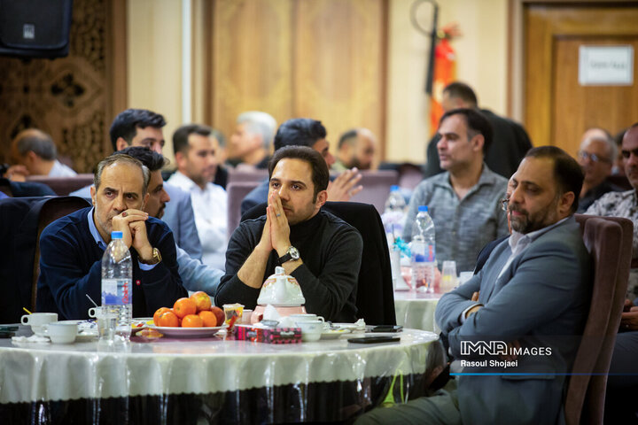 آیین تقدیر از فعالان حوزه حمل‌و‌نقل و ترافیک شهرداری اصفهان