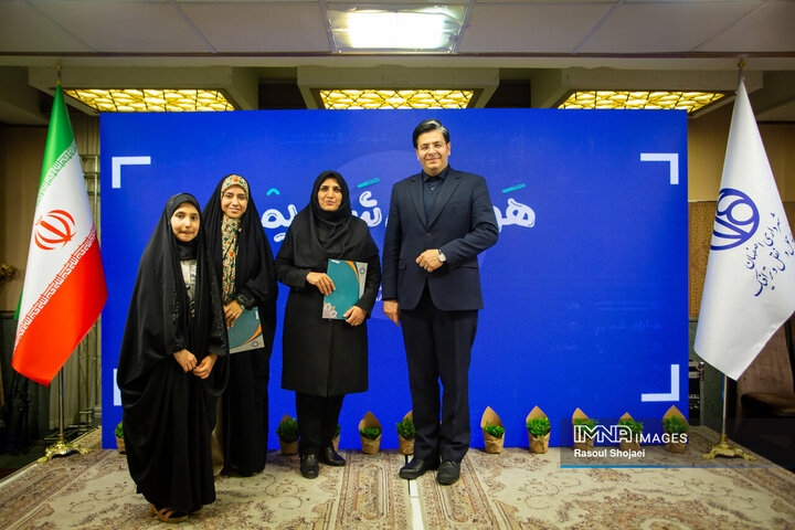 آیین تقدیر از فعالان حوزه حمل‌و‌نقل و ترافیک شهرداری اصفهان