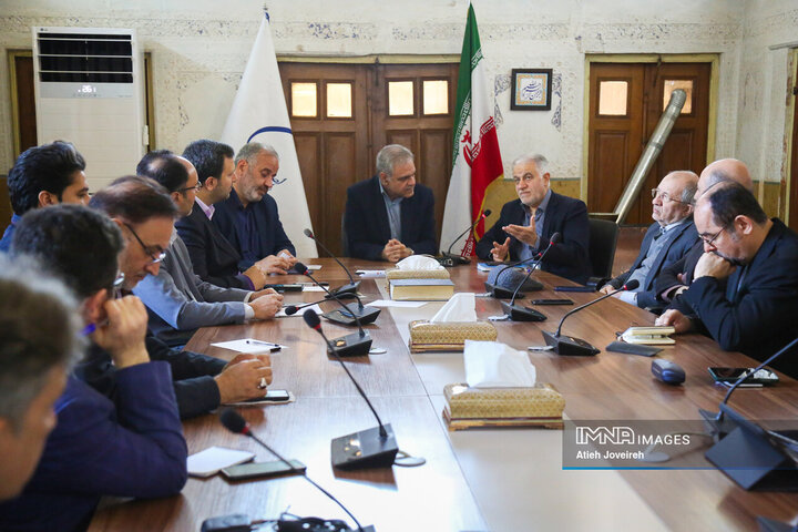 نشست هم‌اندیشی مدیریت شهری و دانشگاه اصفهان