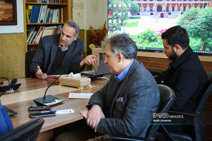 نشست هم‌اندیشی مدیریت شهری و دانشگاه اصفهان