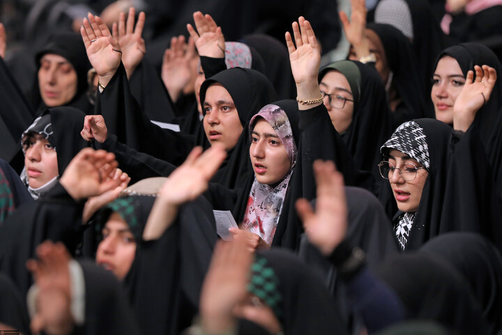 دیدار رمضانی دانشجویان با رهبر معظم انقلاب