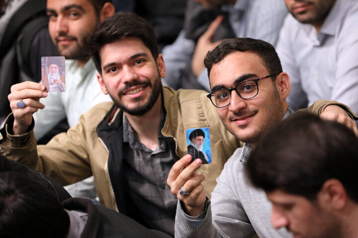 دیدار رمضانی دانشجویان با رهبر معظم انقلاب