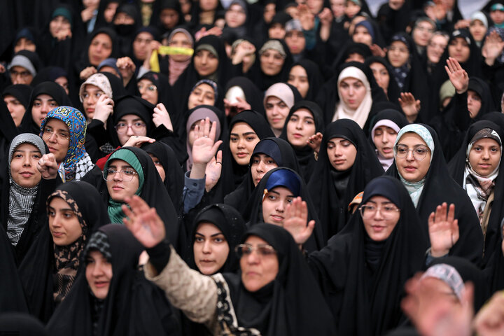 دیدار رمضانی دانشجویان با رهبر معظم انقلاب