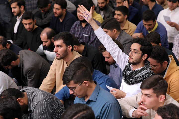 دیدار رمضانی دانشجویان با رهبر معظم انقلاب