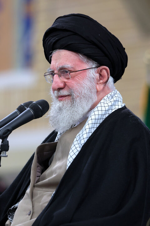 دیدار رمضانی دانشجویان با رهبر معظم انقلاب