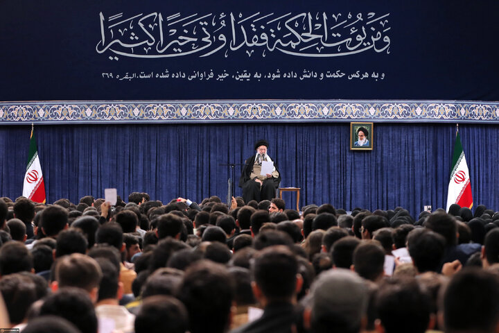 دیدار رمضانی دانشجویان با رهبر معظم انقلاب