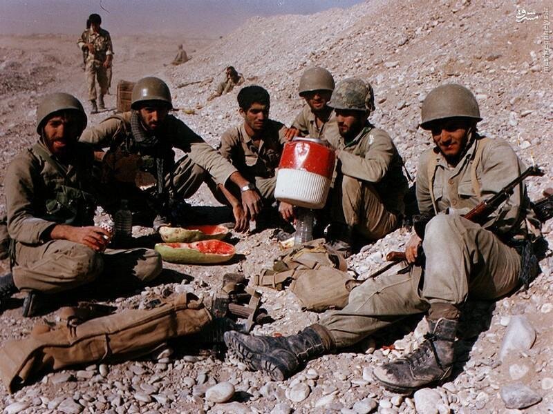 از حسرت دیدار ماه تا سجدههای طولانی در دعاهای سحر/ رزمندگانی که روزه، قوت قلبشان بود