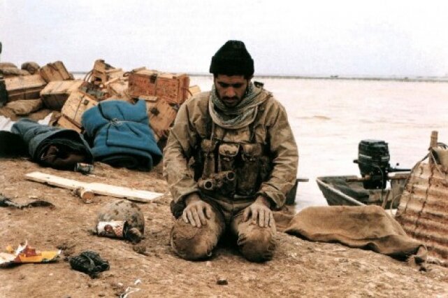 از حسرت دیدار ماه تا سجدههای طولانی در دعاهای سحر/ رزمندگانی که روزه، قوت قلبشان بود