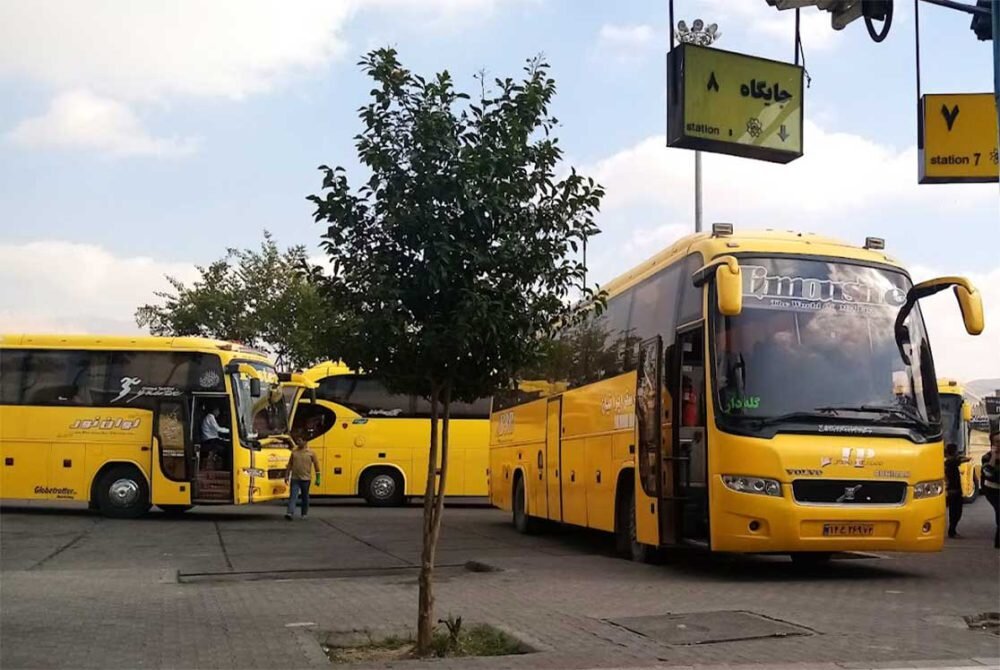 مقایسه مزایا و معایب سفر هوایی و زمینی به شیراز