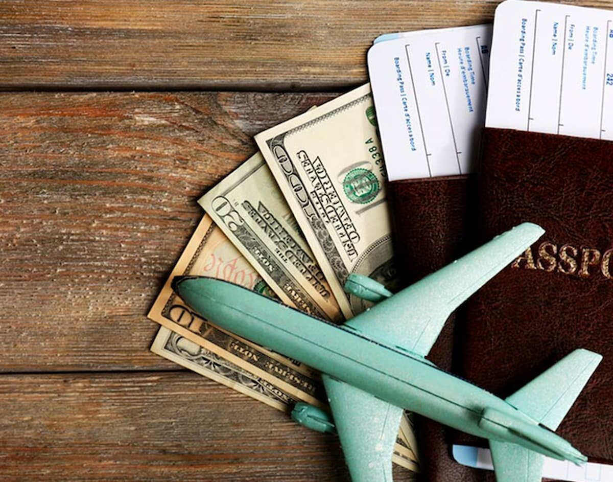 تأثیر قیمت بلیط هواپیما بر نوع ایرلاین و کلاس پروازی؛ سفری با توجه به اولویتها