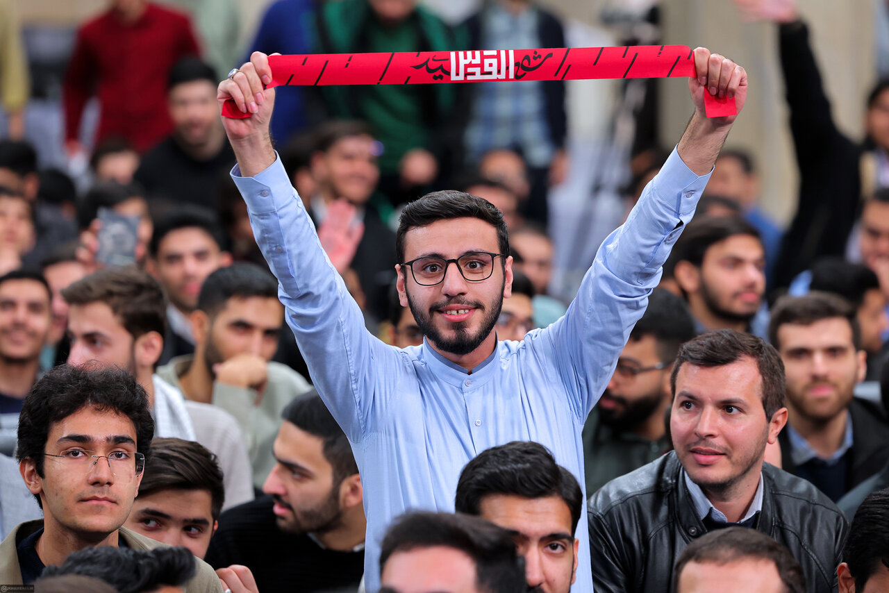 ایرانِ فردا؛ پیشرفت با خودباوری، نه وابستگی!