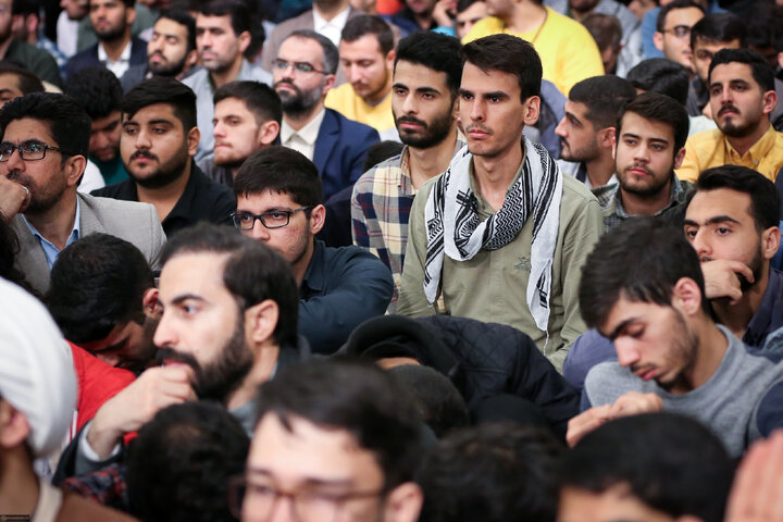 دیدار رمضانی دانشجویان با رهبر معظم انقلاب