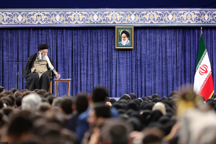 دیدار رمضانی دانشجویان با رهبر معظم انقلاب
