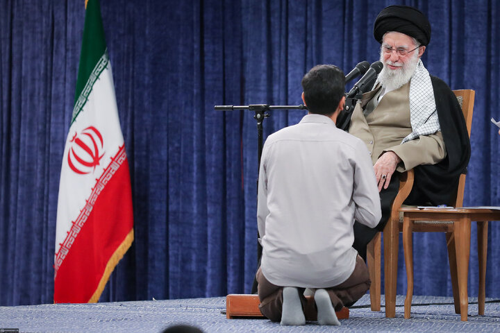 دیدار رمضانی دانشجویان با رهبر معظم انقلاب