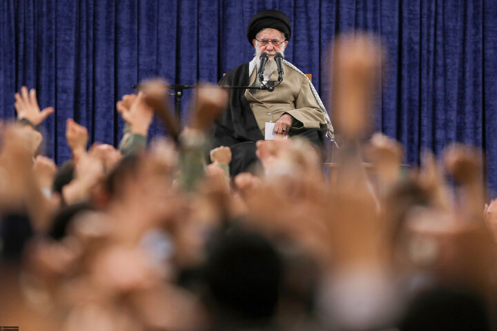 دیدار رمضانی دانشجویان با رهبر معظم انقلاب