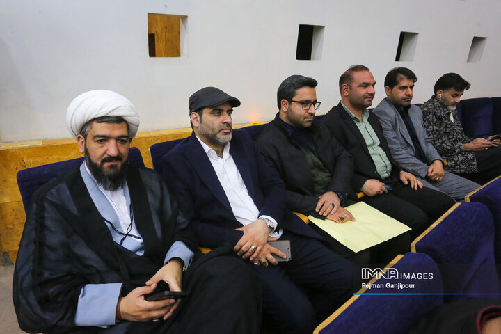 آیین رونمایی از ۲۰ پروژه جدید سامانه پاسخگویی ۱۳۷ اصفهان