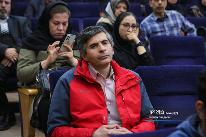 آیین رونمایی از ۲۰ پروژه جدید سامانه پاسخگویی ۱۳۷ اصفهان