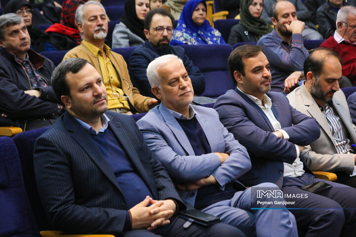 آیین رونمایی از ۲۰ پروژه جدید سامانه پاسخگویی ۱۳۷ اصفهان