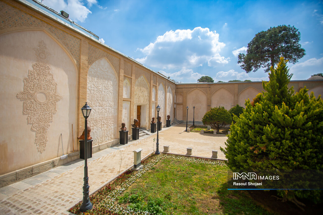 موزهای در دل تاریخ؛ پیوند معماری اصیل اصفهان با هنر معاصر ایران